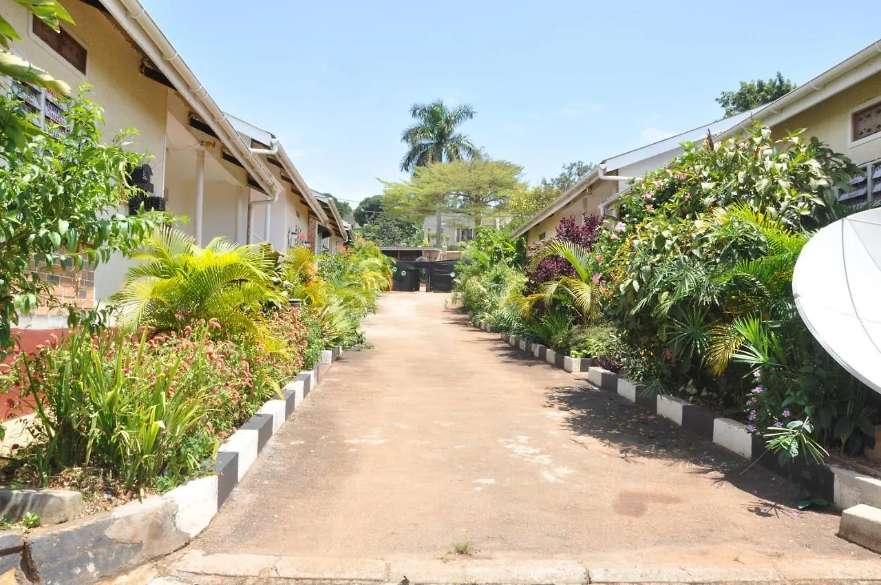 Bed & Breakfast Dream Jet Suites Entebbe Uganda