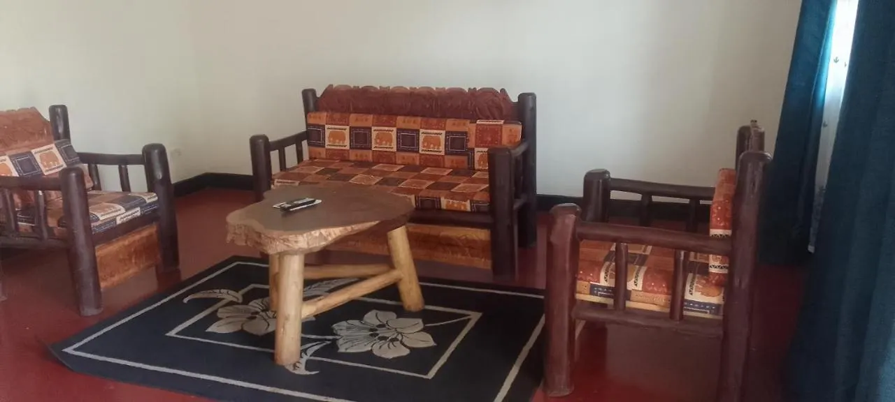 Dream Jet Suites Entebbe Bed and breakfast